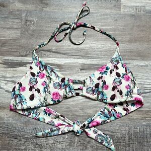 Macadamia• medium• bikini top• NEW w/o tags• great pattern & colors! (WA-501)